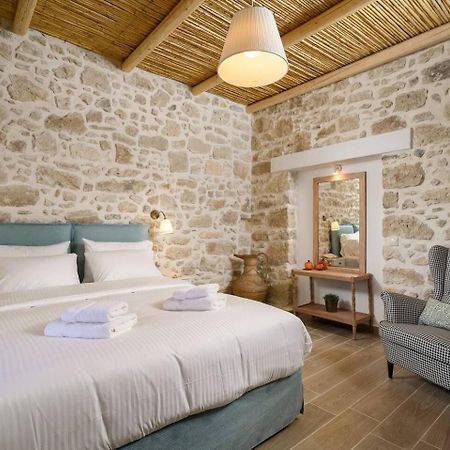 Physis Country House 2 Near Matala Beach & Faistos Kouses Bagian luar foto
