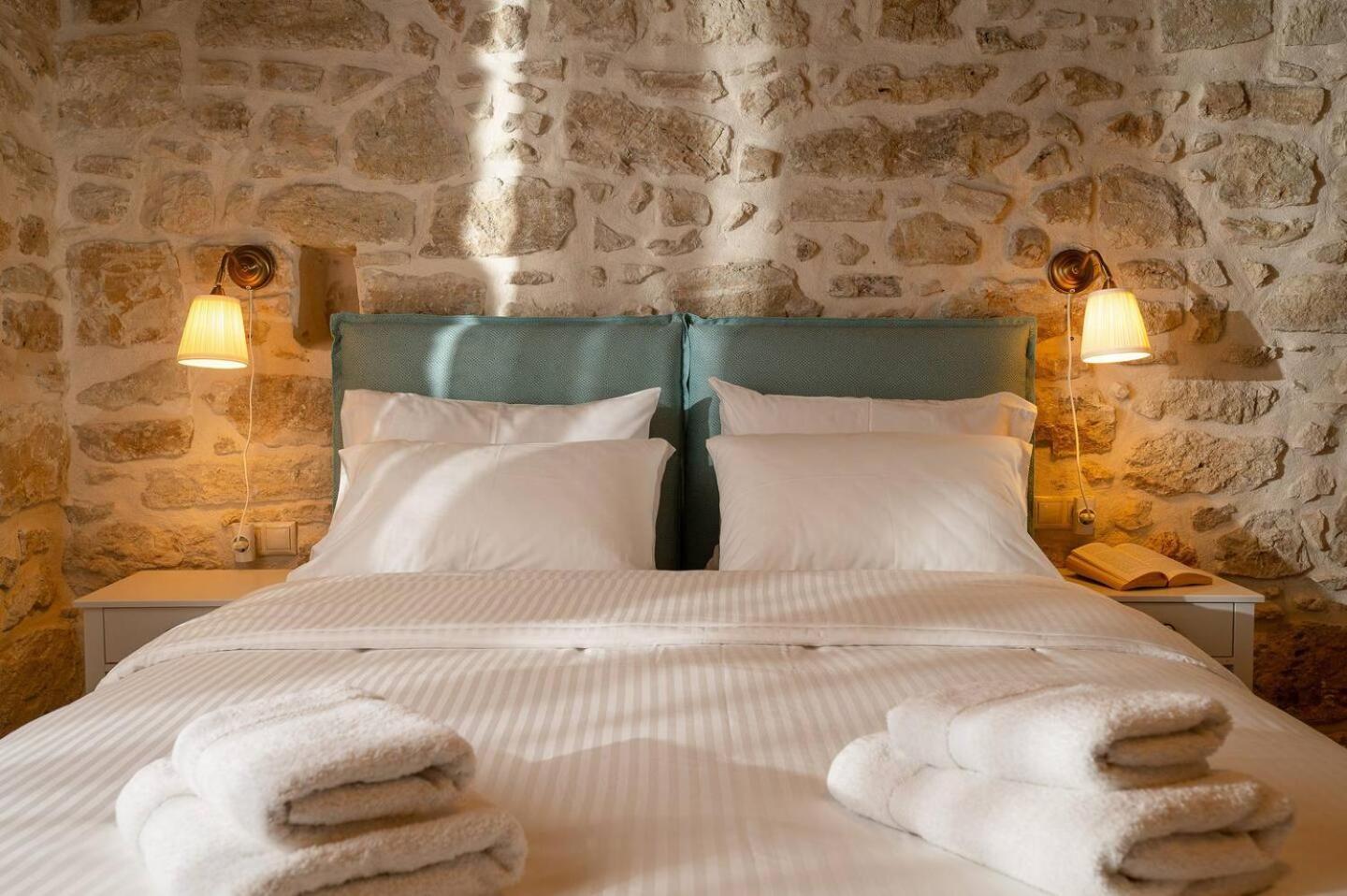 Physis Country House 2 Near Matala Beach & Faistos Kouses Bagian luar foto